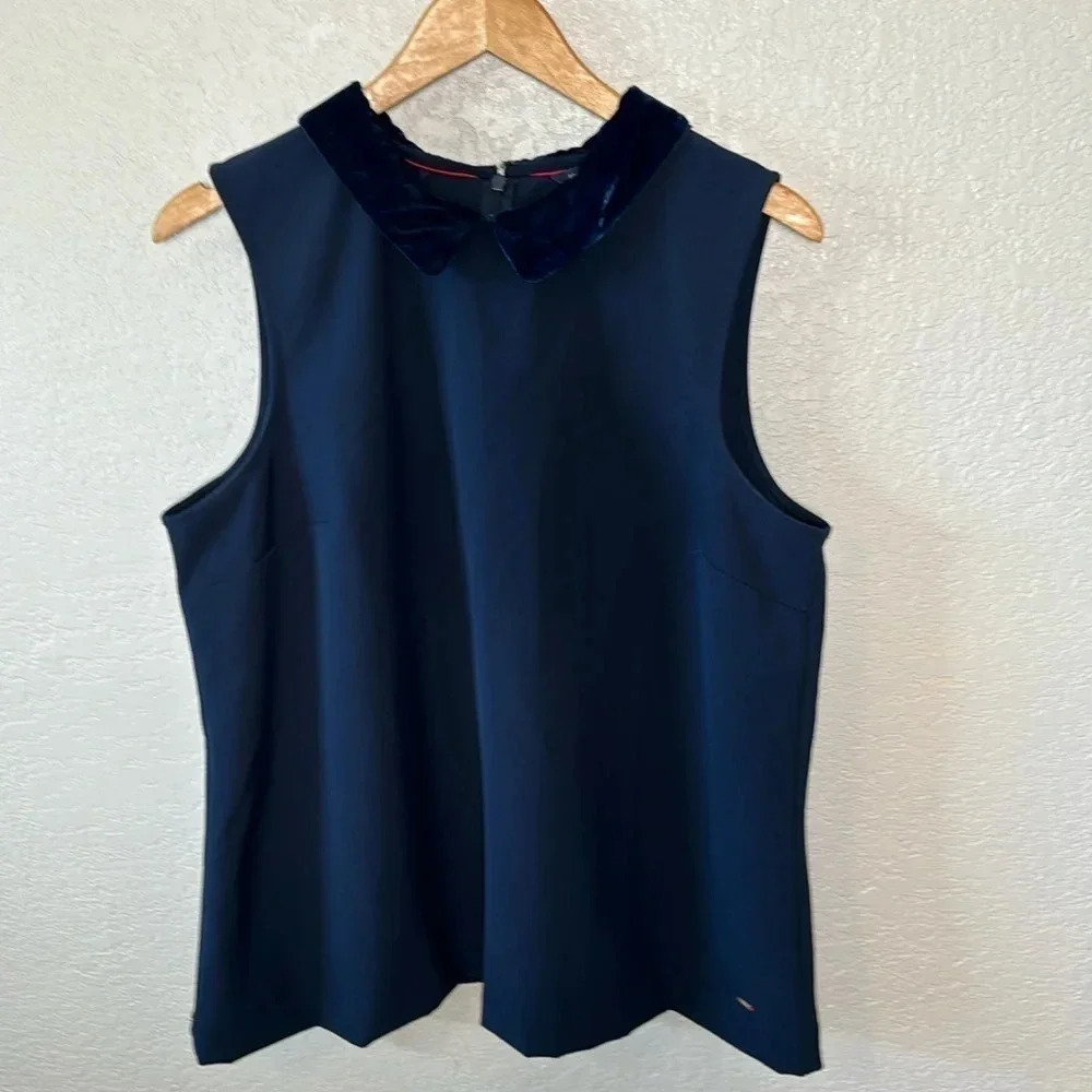Tommy Hilfiger Woman’s Navy X-Large Velvet Collar Zip back tank top Holidays - Picture 1 of 5